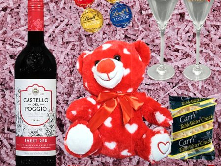 Castello del Poggio Smooth Red Valentine Gift Pack on Sale